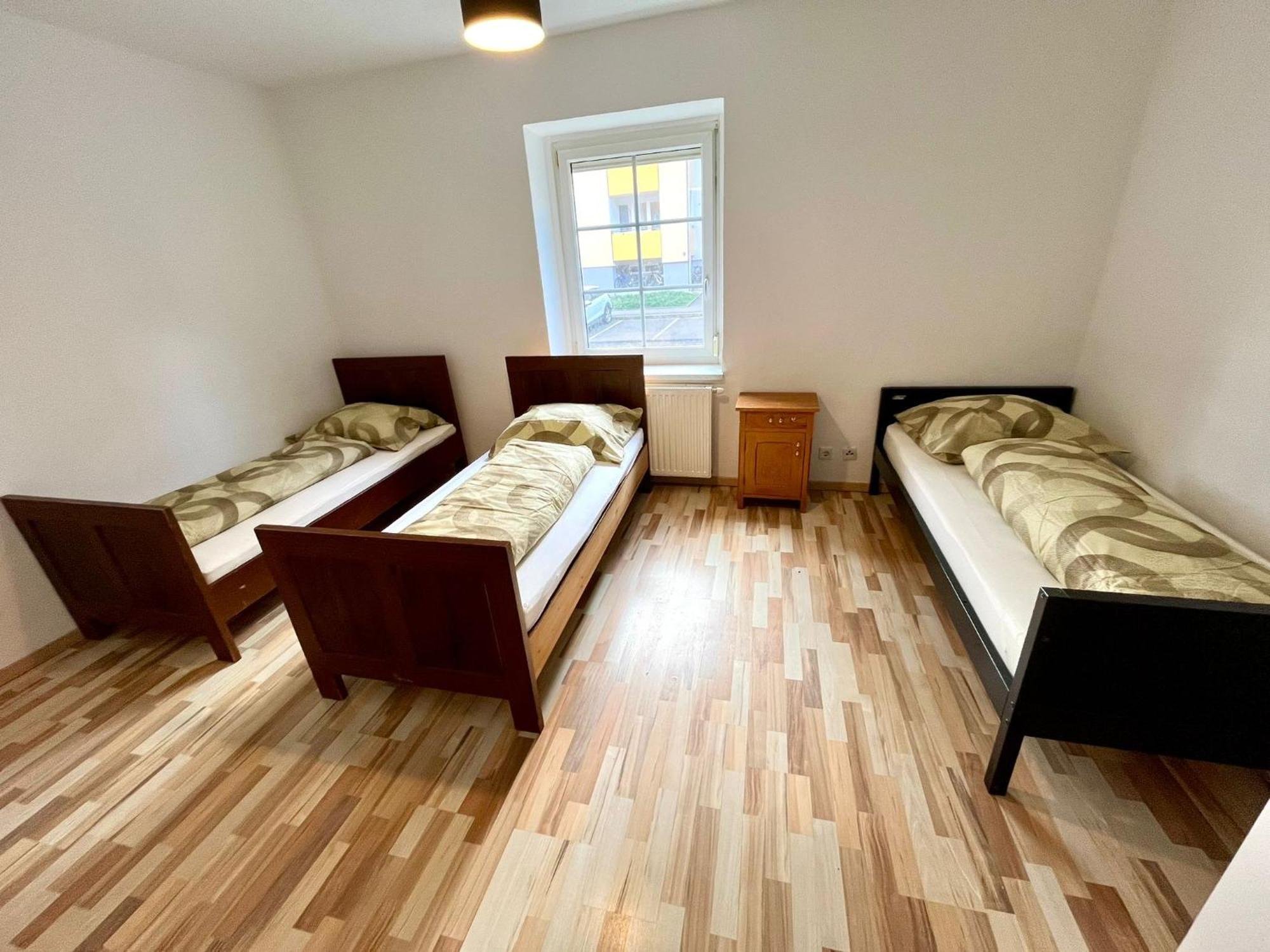 Monteurwohnung Leoben, Zentral Leoben  Esterno foto