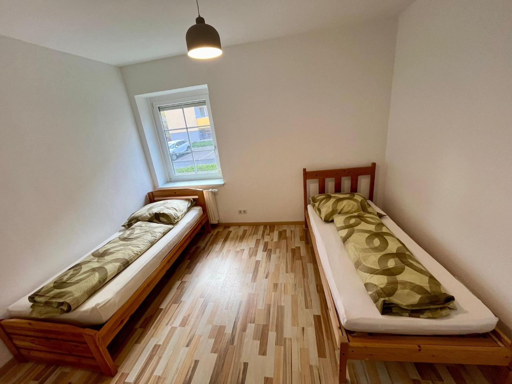 Monteurwohnung Leoben, Zentral Leoben  Esterno foto